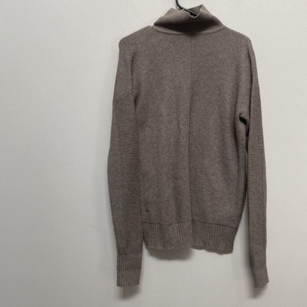 ❗️SOLD❗️Lululemon Sweat And Savasana Light Grey/Brown Sweater Size 6 - Picture 5 of 8